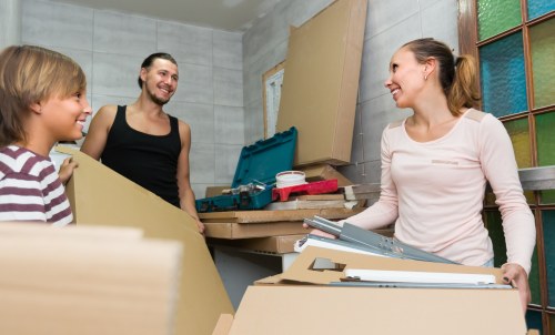 Moving truck service in Welling for local house and flat removals