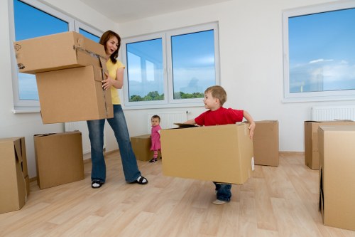 Moving van for flats and family homes in Welling