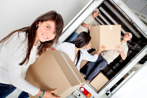 Customer providing details for a moving service complaint