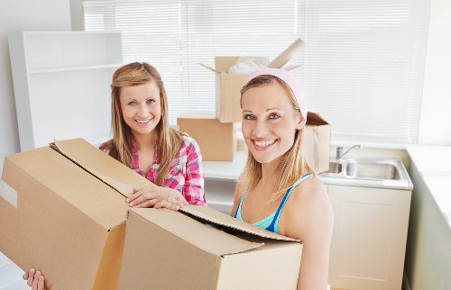 Local moving service for residents and businesses in Welling